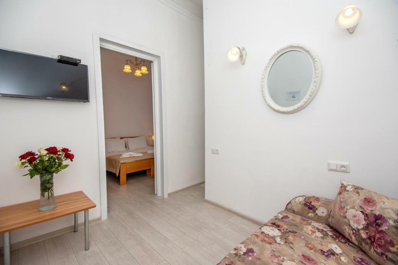 Lowell Hotel Tbilisi Eksteriør billede