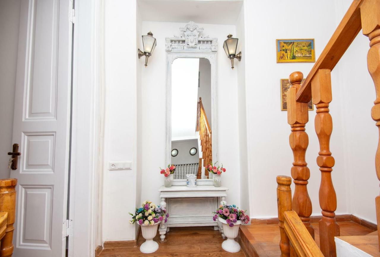 Lowell Hotel Tbilisi Eksteriør billede